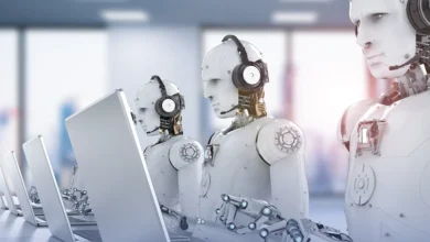 يستهدف البرنامج المختصين بالتقنية