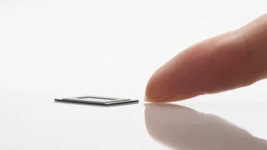 سامسونج تكشف عن أنحف ذاكرة LPDDR5X في العالم للهواتف الذكية